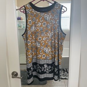 XL Apt 9 sleeveless blouse, EUC